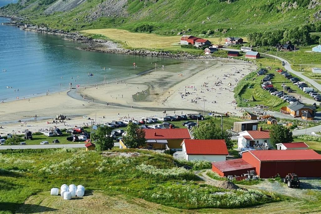 Arctic Lodge Tromvik With Jacuzzi Tromsø Zewnętrze zdjęcie